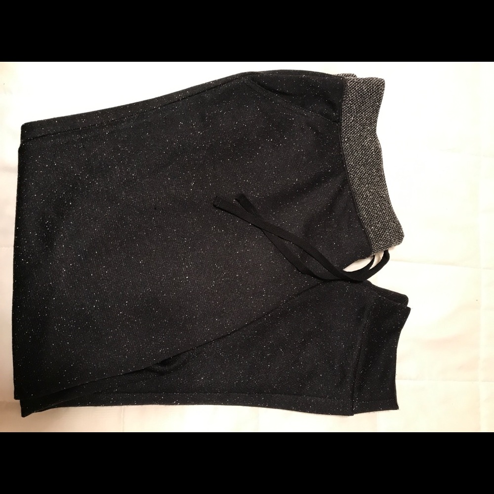 NY and Co knit jogger. NWT.